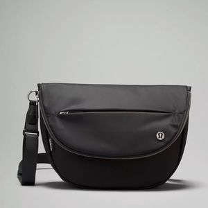 Lululemon All Night Festival Bag 5L